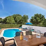 Holiday home Marinas 3, Piscina Y A 5 Minutos Del Mar